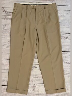 Pro Tour Mens 42X30 Beige Polyester Golf Pants Pleated, Cuffed Hem, Preppy